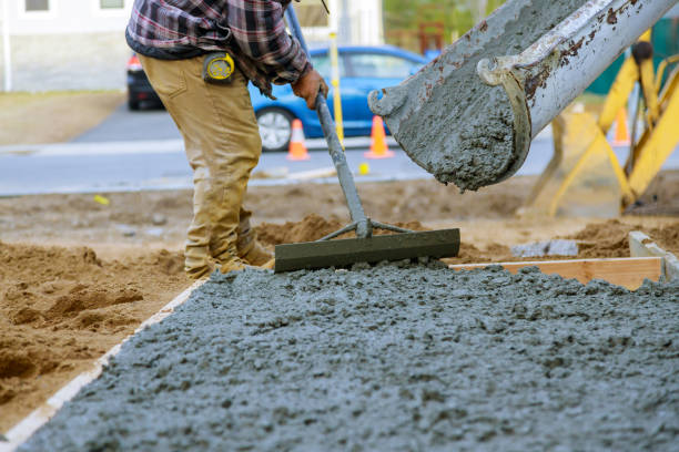 Best Concrete Driveway Installation  in Amboy, WA